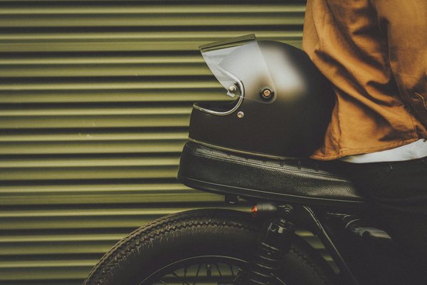 Casque vintage : alliez style et protection pour vos trajets